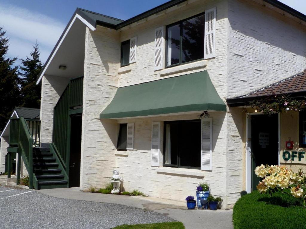 Wanaka Heights Motel Exterior photo